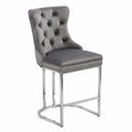 Chaise de bar en velours gris avec structure en métal chromé